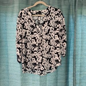 IVANKA TRUMP | floral lace blouse size L